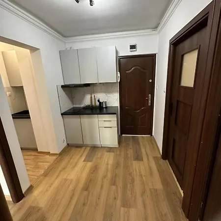 Rooms4Less-2